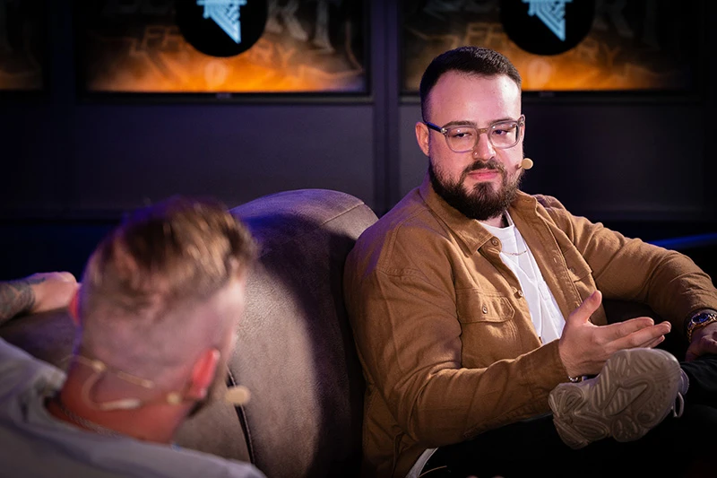 METASHI12 Interview